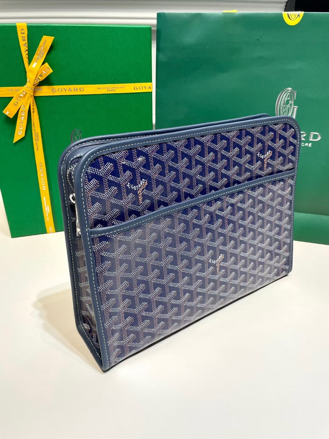 (PRE ORDER) GOYARD POUCH - NAVY