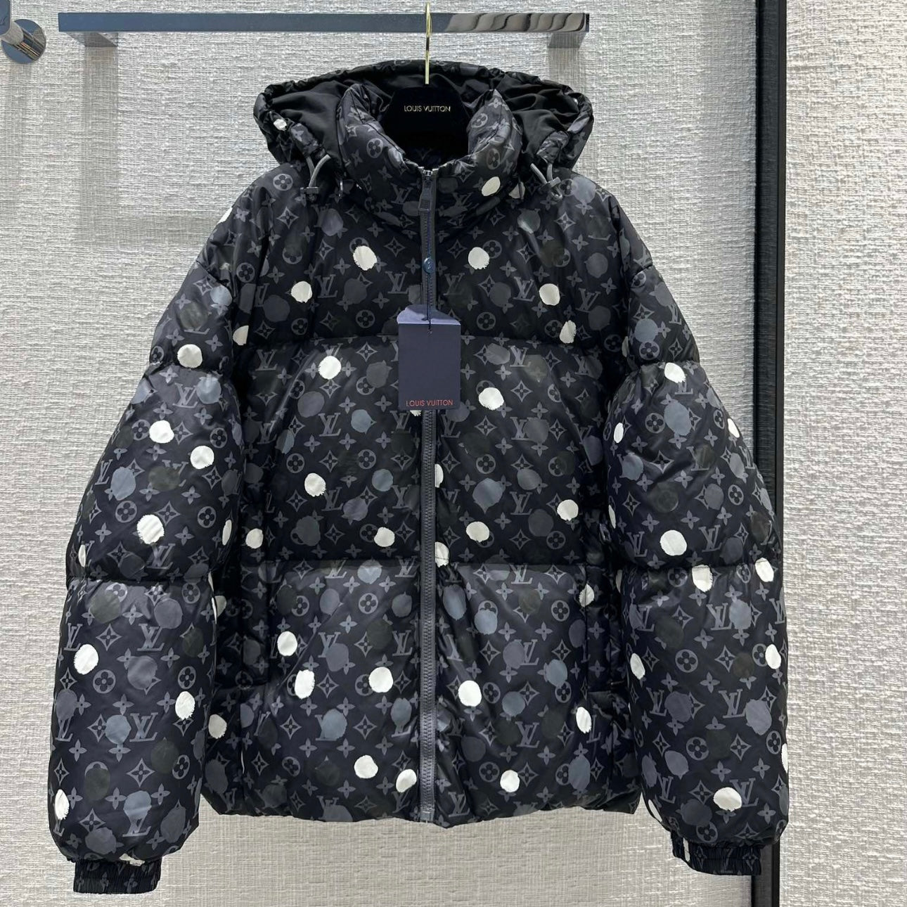 (PRE ORDER) LOUIS VUITTON MONOGRAM POKER DOT COAT - BLACK