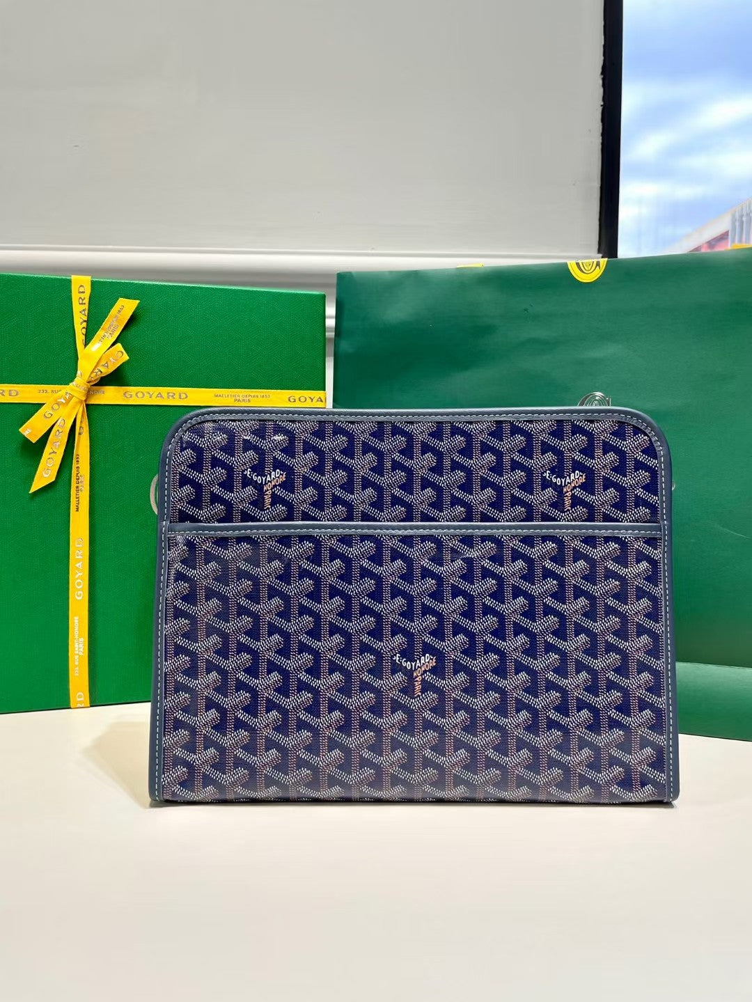 (PRE ORDER) GOYARD POUCH - NAVY