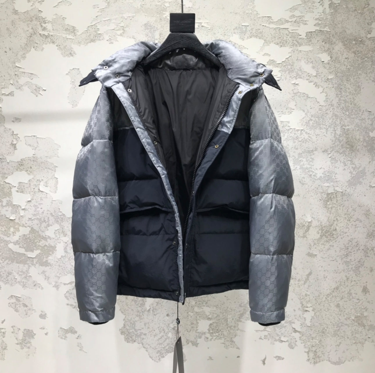 (PRE ORDER) GUCCI PUFFER COAT - GREY / BLACK