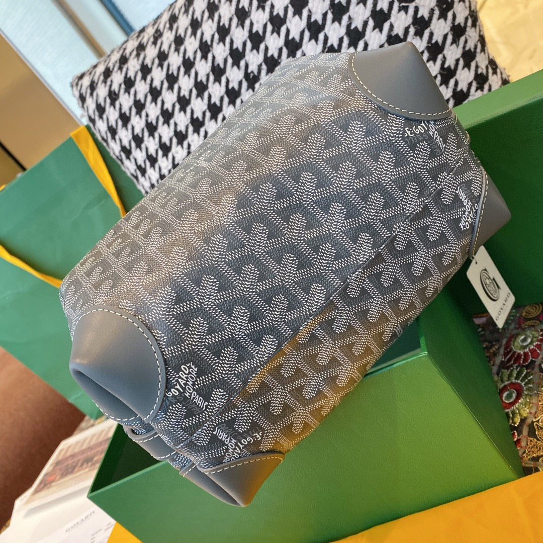 (PRE ORDER) GOYARD WASHBAG - GREY