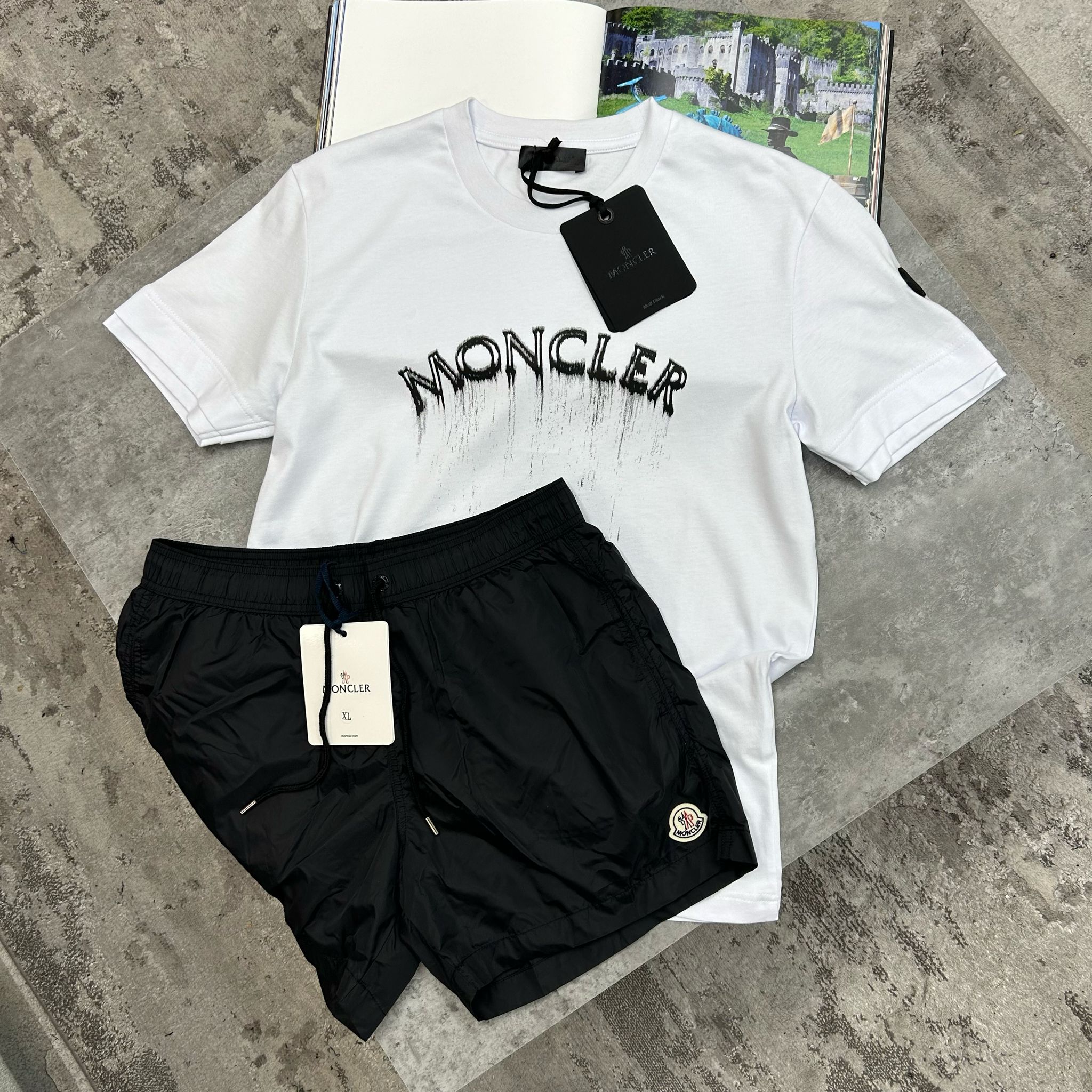 MONCLER DRIP T SHIRT - WHITE