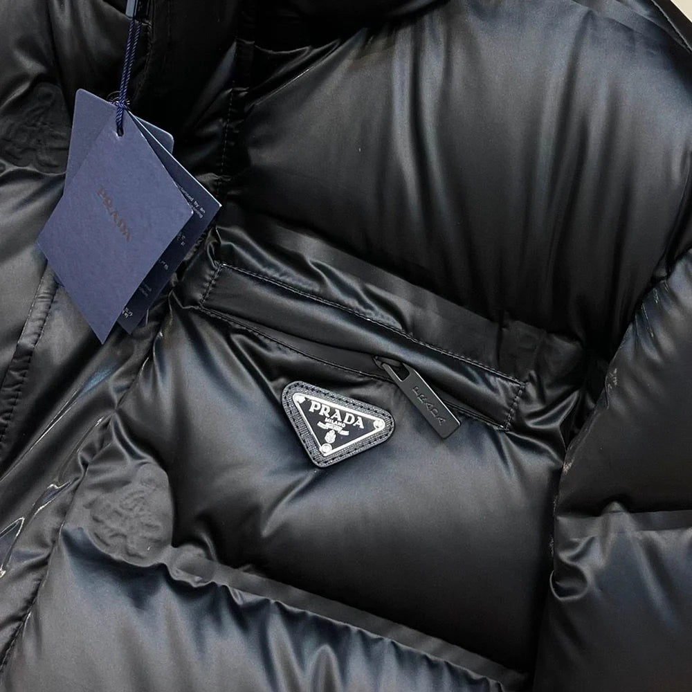 (PRE ORDER) PRADA PUFFER COAT - BLACK