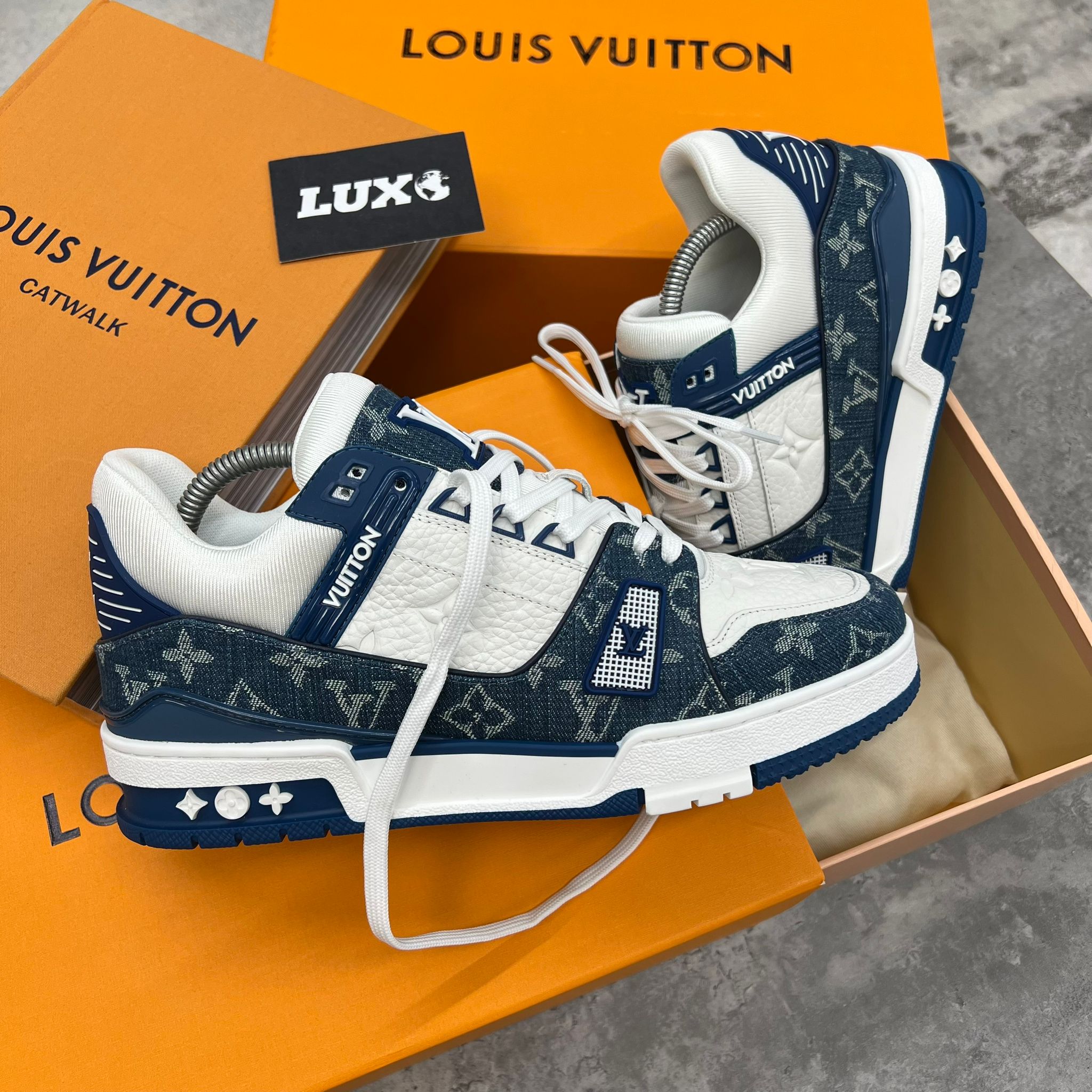 (PRE ORDER) LOUIS VUITTON TRAINERS - DENIM