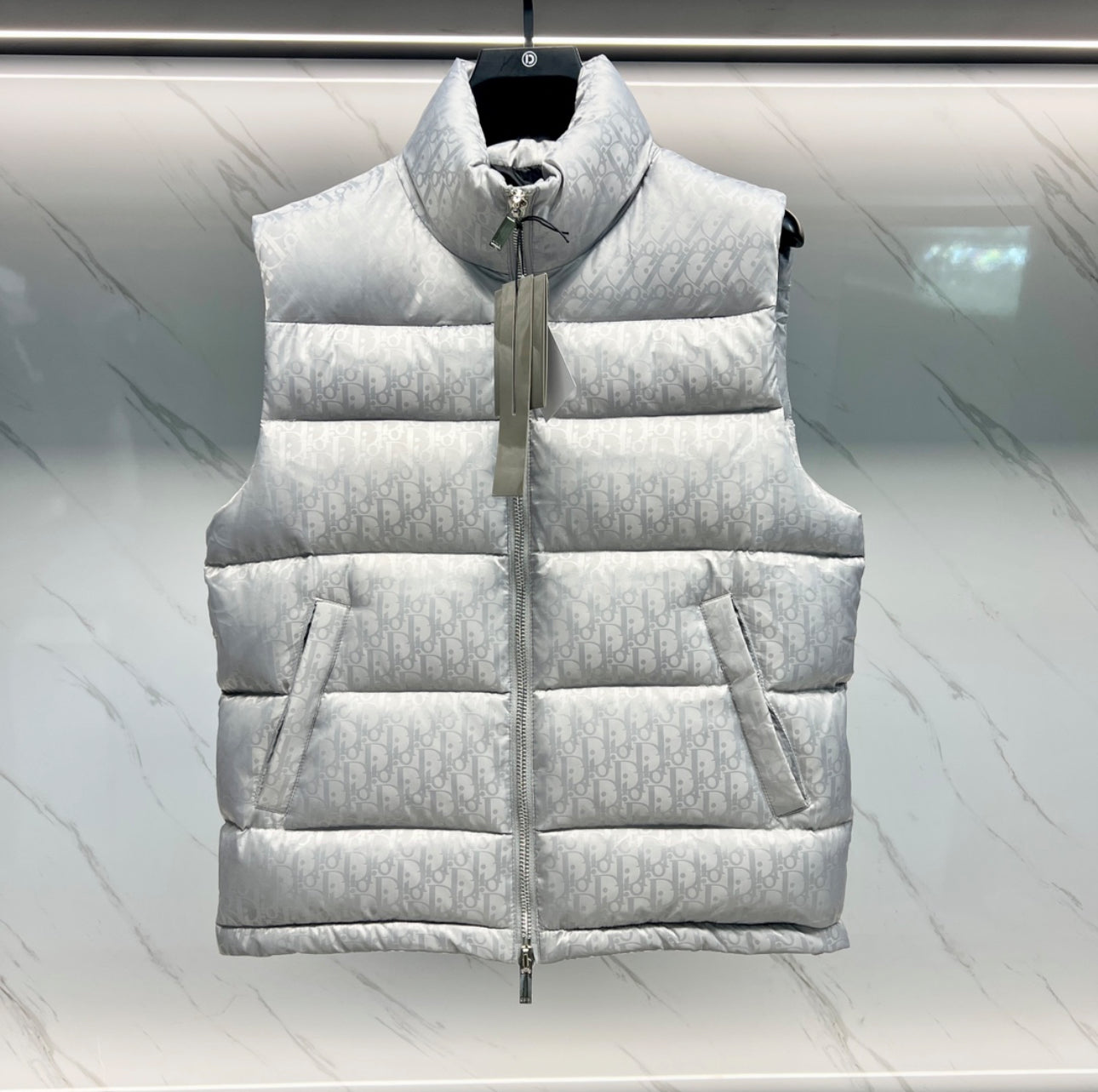 (PRE ORDER) DIOR OBLIQUE GILET - SILVER