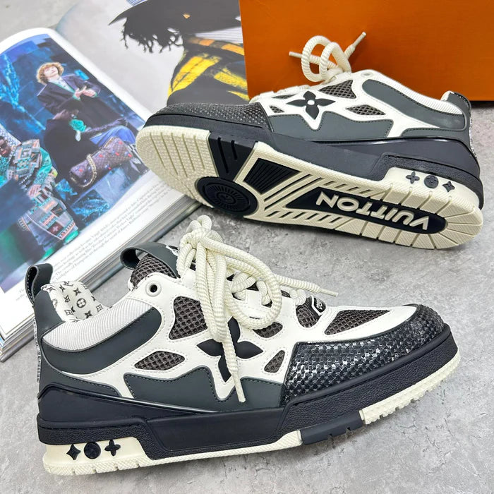 (PRE ORDER) LOUIS VUITTON SKATE TRAINERS - BLACK / WHITE