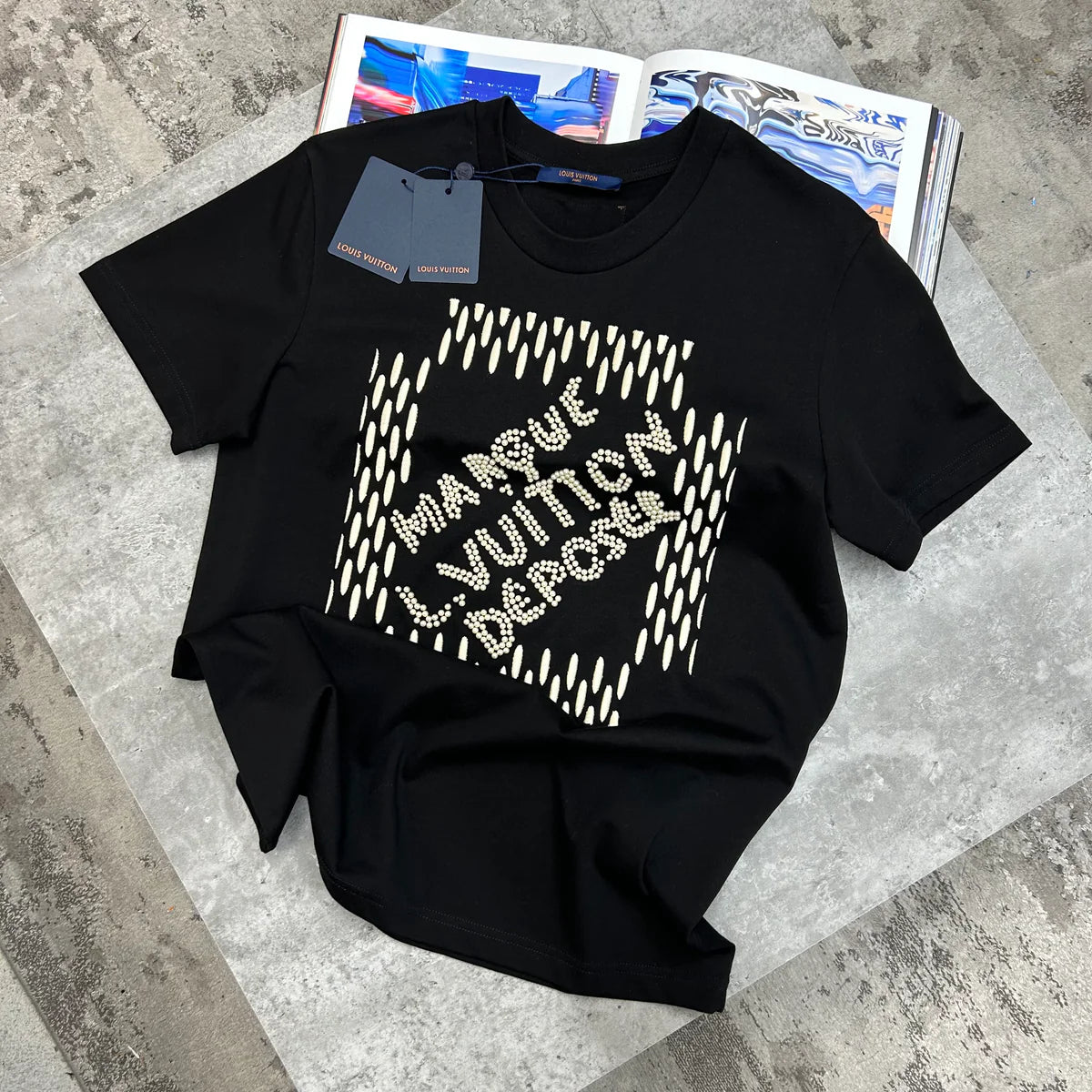 LOUIS VUITTON T SHIRT - BLACK