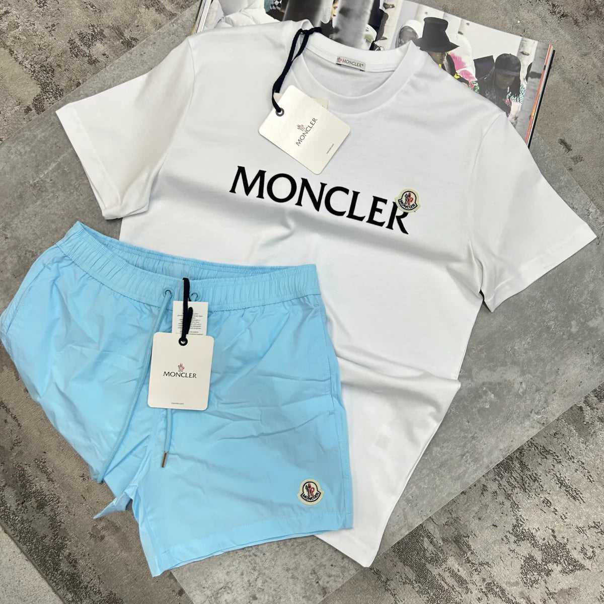 MONCLER BADGE T SHIRT - WHITE