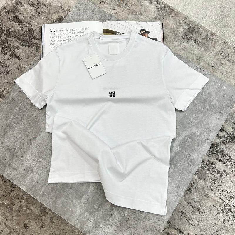 GIVENCHY SMALL LOGO T-SHIRT - WHITE