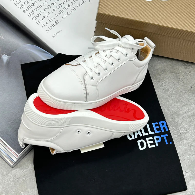 CHRISTIAN LOUBOUTIN TRAINERS - WHITE