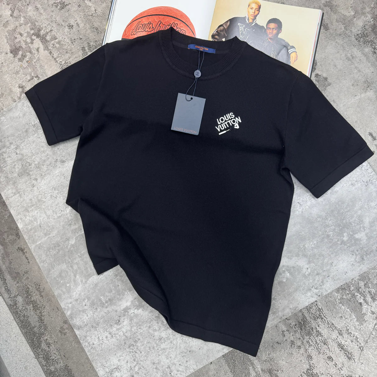 LOUIS VUITTON PIN T SHIRT - BLACK